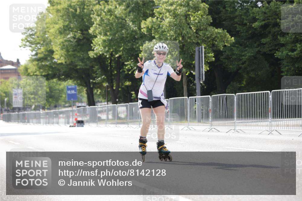 29.06.2025 - hella hamburg halbmarathon Jannik Wohlers http://msf.ph/oto/8142128 29.06.2025 09:05:29 Lombardsbrücke  meine-sportfotos.de
