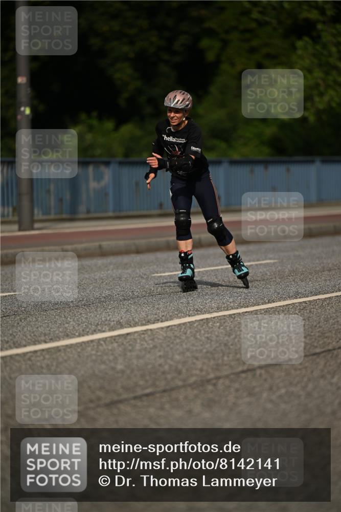 29.06.2025 - hella hamburg halbmarathon Dr. Thomas Lammeyer http://msf.ph/oto/8142141 29.06.2025 09:00:34 Kennedybrücke  meine-sportfotos.de