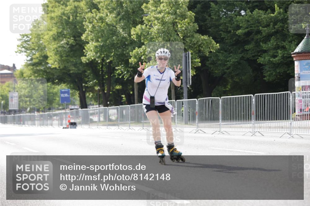 29.06.2025 - hella hamburg halbmarathon Jannik Wohlers http://msf.ph/oto/8142148 29.06.2025 09:05:29 Lombardsbrücke  meine-sportfotos.de