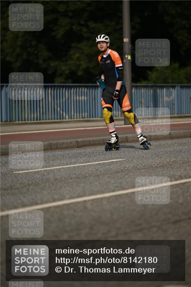 29.06.2025 - hella hamburg halbmarathon Dr. Thomas Lammeyer http://msf.ph/oto/8142180 29.06.2025 09:00:38 Kennedybrücke  meine-sportfotos.de