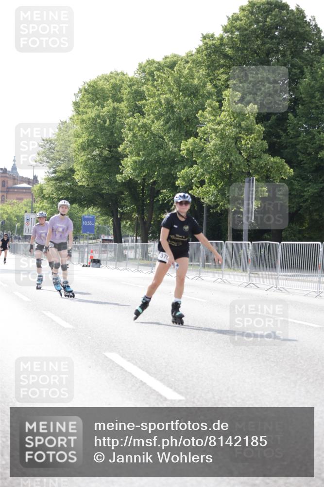 29.06.2025 - hella hamburg halbmarathon Jannik Wohlers http://msf.ph/oto/8142185 29.06.2025 09:05:44 Lombardsbrücke  meine-sportfotos.de