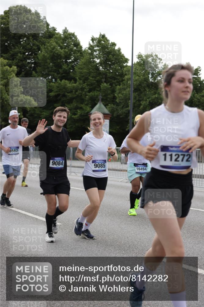 29.06.2025 - hella hamburg halbmarathon Jannik Wohlers http://msf.ph/oto/8142282 29.06.2025 10:44:25 Lombardsbrücke 1273, 1629, 1924, 2674, 3570, 4215, 4275, 4968, 5355, 6841, 6888, 8582, 9036, 9084, 9085, 9331, 9333, 9397, 10668, 10707, 11272, 12318, 13039, 13261, 13580, 14325, 14681, 15809, 16101, 16494, 16577, 16850, 17372, 18454, 18459, 19133 meine-sportfotos.de