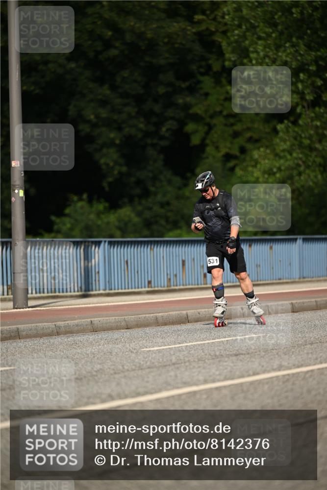 29.06.2025 - hella hamburg halbmarathon Dr. Thomas Lammeyer http://msf.ph/oto/8142376 29.06.2025 09:08:42 Kennedybrücke  meine-sportfotos.de