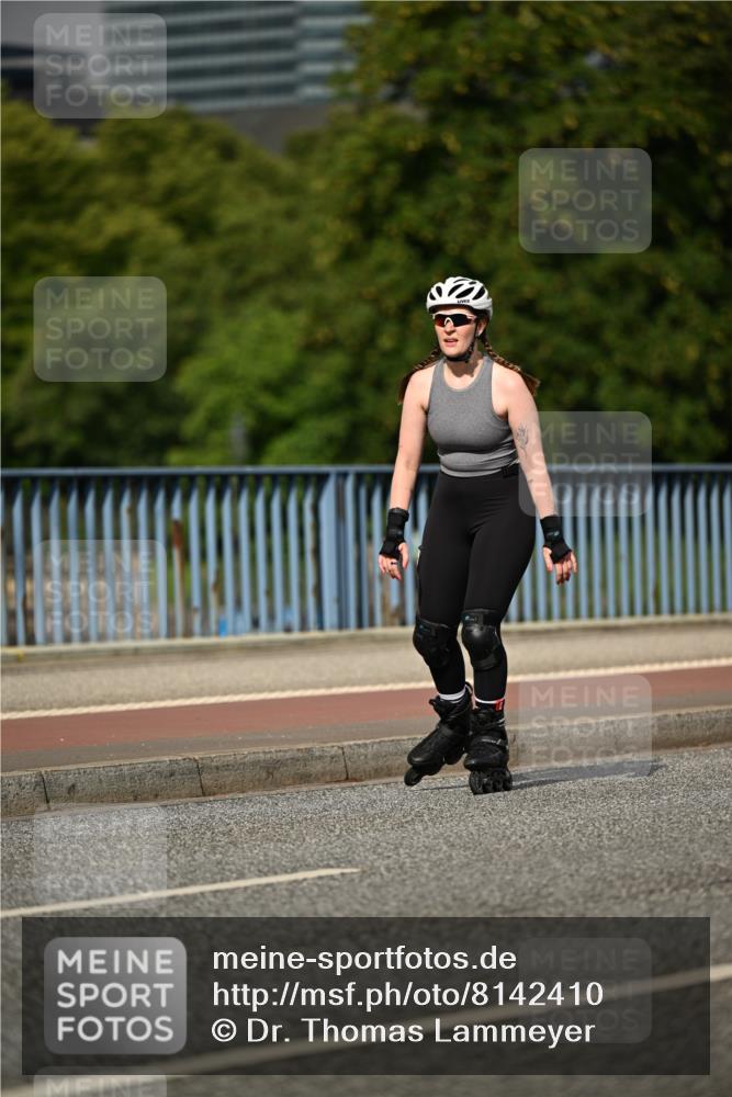 29.06.2025 - hella hamburg halbmarathon Dr. Thomas Lammeyer http://msf.ph/oto/8142410 29.06.2025 09:10:49 Kennedybrücke  meine-sportfotos.de