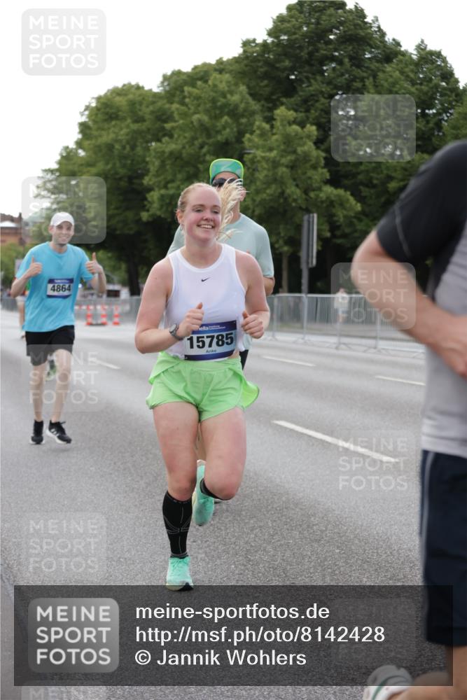 29.06.2025 - hella hamburg halbmarathon Jannik Wohlers http://msf.ph/oto/8142428 29.06.2025 10:07:32 Lombardsbrücke 1079, 1527, 2309, 3328, 4228, 4864, 5100, 5287, 6918, 7760, 9071, 9966, 10703, 11114, 11394, 11641, 12789, 12893, 13458, 15785, 16539, 16809, 16915, 18270, 18531 meine-sportfotos.de