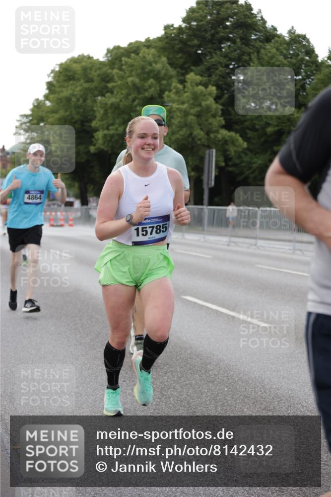 29.06.2025 - hella hamburg halbmarathon Jannik Wohlers http://msf.ph/oto/8142432 29.06.2025 10:07:32 Lombardsbrücke 1079, 1527, 2309, 3328, 4228, 4864, 5100, 5287, 6918, 7760, 9071, 9966, 10703, 11114, 11394, 11641, 12789, 12893, 13458, 15785, 16539, 16809, 16915, 18270, 18531 meine-sportfotos.de
