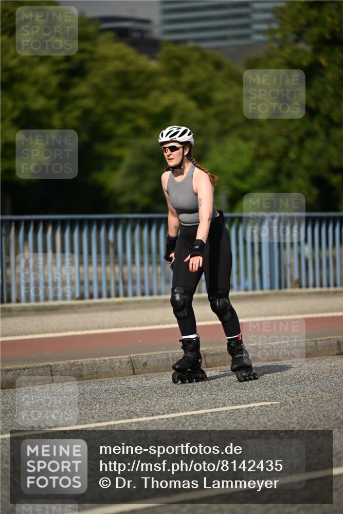 29.06.2025 - hella hamburg halbmarathon Dr. Thomas Lammeyer http://msf.ph/oto/8142435 29.06.2025 09:10:50 Kennedybrücke  meine-sportfotos.de