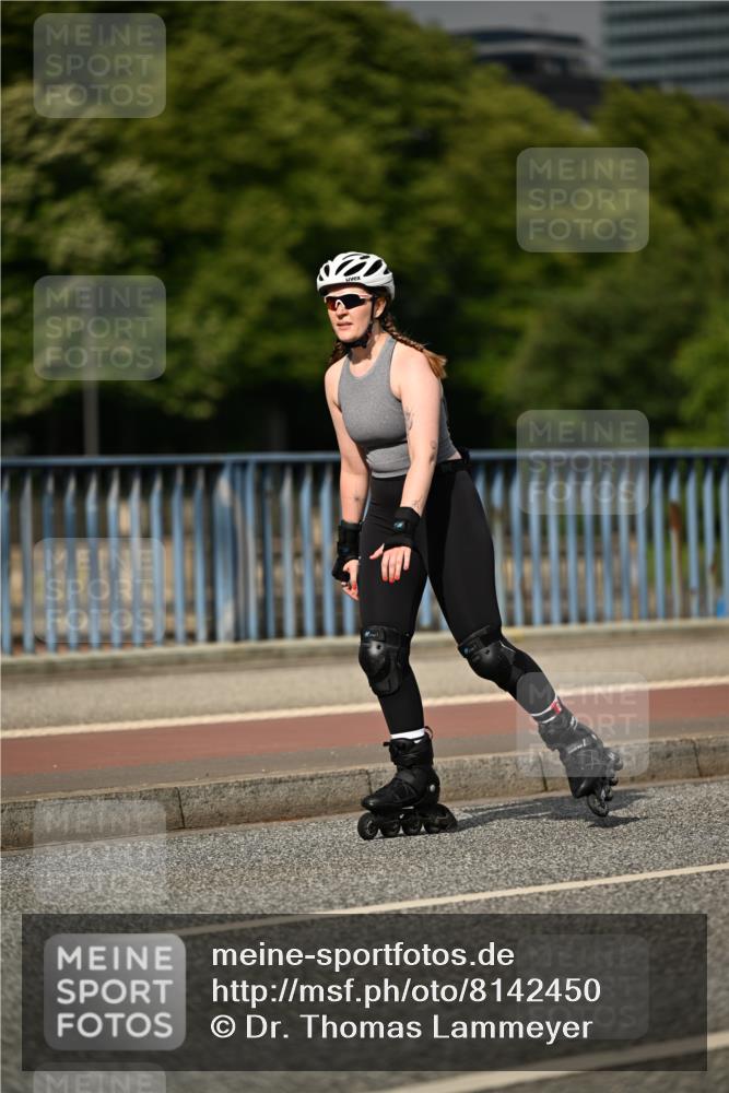 29.06.2025 - hella hamburg halbmarathon Dr. Thomas Lammeyer http://msf.ph/oto/8142450 29.06.2025 09:10:50 Kennedybrücke  meine-sportfotos.de