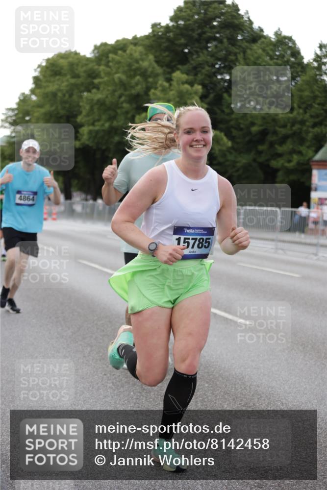 29.06.2025 - hella hamburg halbmarathon Jannik Wohlers http://msf.ph/oto/8142458 29.06.2025 10:07:33 Lombardsbrücke 1079, 1527, 2309, 3328, 4228, 4864, 5100, 5287, 6918, 7760, 9071, 9966, 10703, 11114, 11394, 11641, 12789, 12893, 13458, 15785, 16539, 16809, 16915, 18270, 18531 meine-sportfotos.de
