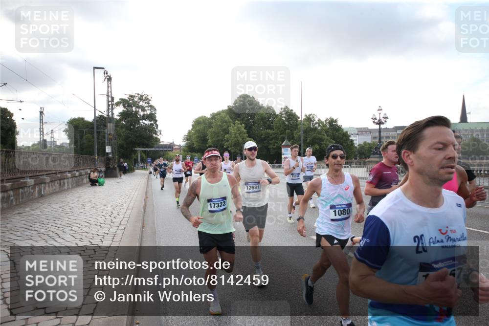 29.06.2025 - hella hamburg halbmarathon Jannik Wohlers http://msf.ph/oto/8142459 29.06.2025 09:45:31 Lombardsbrücke 1080, 1686, 1894, 2460, 4463, 4812, 5187, 5550, 6495, 6878, 7186, 7880, 7965, 8062, 10270, 10484, 11199, 12189, 12232, 12681, 13167, 13343, 13686, 13754, 14167, 14548, 14549, 14622, 15054, 15326, 15507, 15835, 16148, 16724, 16755, 16963, 17117, 17322, 17691, 18135, 18854, 19022, 19118 meine-sportfotos.de