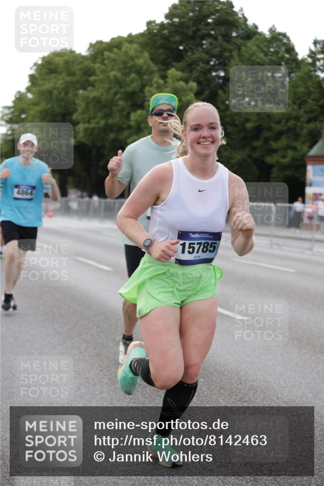 29.06.2025 - hella hamburg halbmarathon Jannik Wohlers http://msf.ph/oto/8142463 29.06.2025 10:07:33 Lombardsbrücke 1079, 1527, 2309, 3328, 4228, 4864, 5100, 5287, 6918, 7760, 9071, 9966, 10703, 11114, 11394, 11641, 12789, 12893, 13458, 15785, 16539, 16809, 16915, 18270, 18531 meine-sportfotos.de