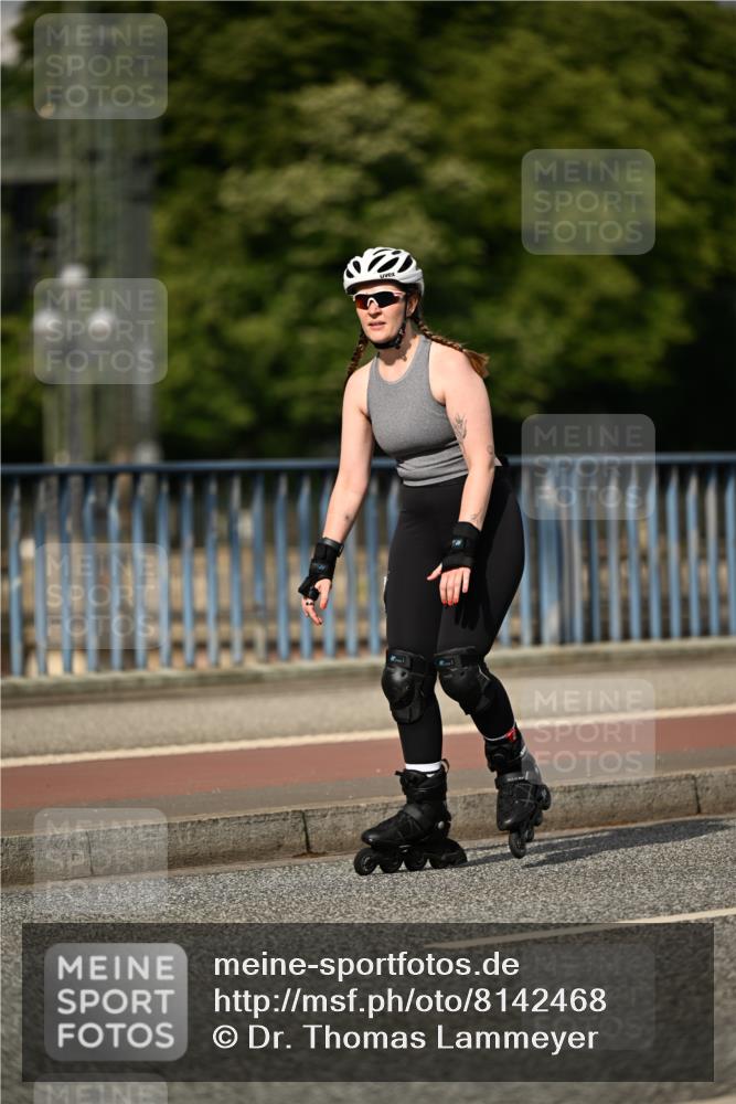 29.06.2025 - hella hamburg halbmarathon Dr. Thomas Lammeyer http://msf.ph/oto/8142468 29.06.2025 09:10:50 Kennedybrücke  meine-sportfotos.de