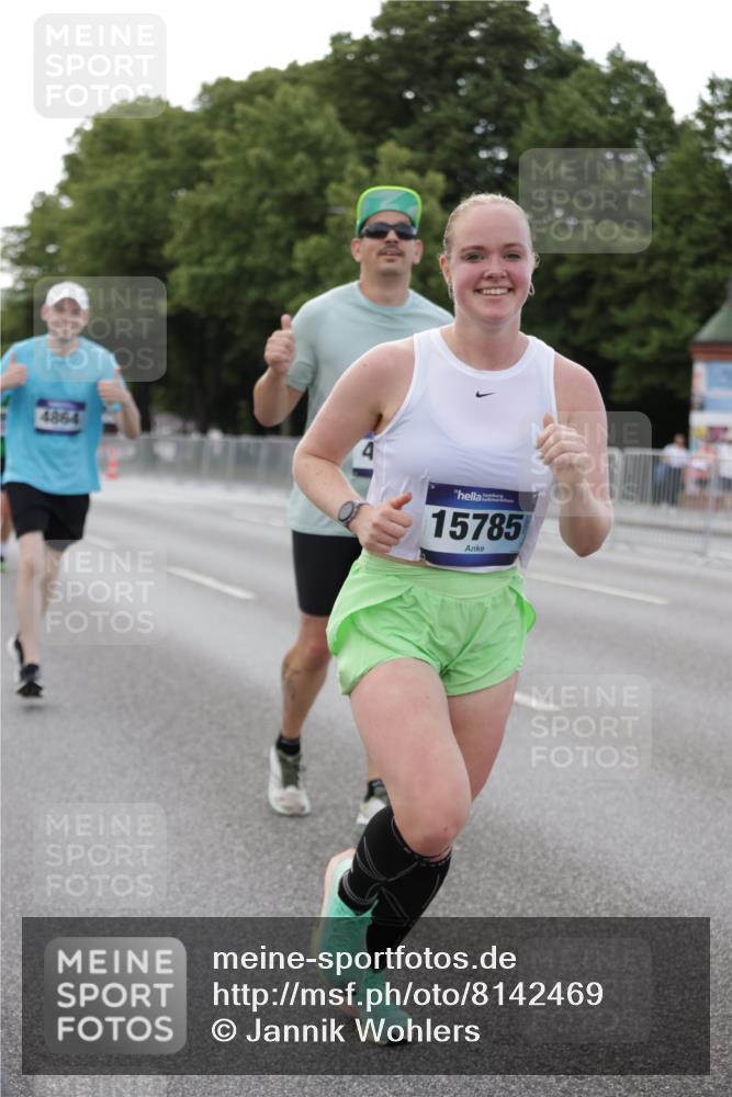 29.06.2025 - hella hamburg halbmarathon Jannik Wohlers http://msf.ph/oto/8142469 29.06.2025 10:07:33 Lombardsbrücke 1079, 1527, 2309, 3328, 4228, 4864, 5100, 5287, 6918, 7760, 9071, 9966, 10703, 11114, 11394, 11641, 12789, 12893, 13458, 15785, 16539, 16809, 16915, 18270, 18531 meine-sportfotos.de