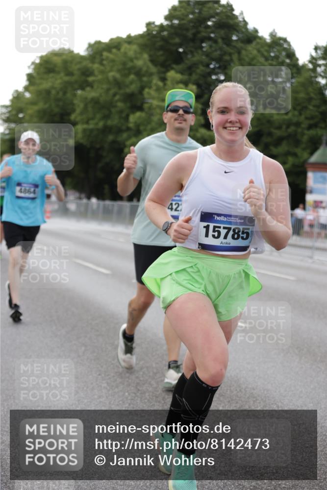 29.06.2025 - hella hamburg halbmarathon Jannik Wohlers http://msf.ph/oto/8142473 29.06.2025 10:07:33 Lombardsbrücke 1079, 1527, 2309, 3328, 4228, 4864, 5100, 5287, 6918, 7760, 9071, 9966, 10703, 11114, 11394, 11641, 12789, 12893, 13458, 15785, 16539, 16809, 16915, 18270, 18531 meine-sportfotos.de