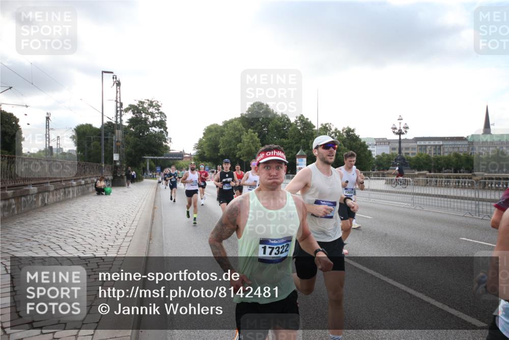 29.06.2025 - hella hamburg halbmarathon Jannik Wohlers http://msf.ph/oto/8142481 29.06.2025 09:45:31 Lombardsbrücke 1080, 1686, 1894, 2460, 4463, 4812, 5187, 5550, 6495, 6878, 7186, 7880, 7965, 8062, 10270, 10484, 11199, 12189, 12232, 12681, 13167, 13343, 13686, 13754, 14167, 14548, 14549, 14622, 15054, 15326, 15507, 15835, 16148, 16724, 16755, 16963, 17117, 17322, 17691, 18135, 18854, 19022, 19118 meine-sportfotos.de