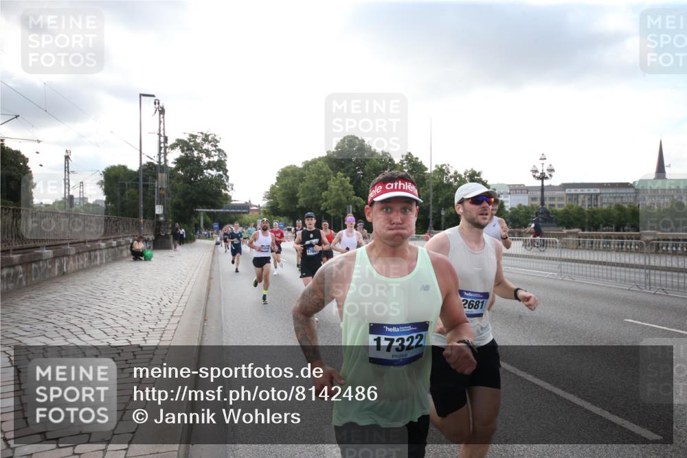 29.06.2025 - hella hamburg halbmarathon Jannik Wohlers http://msf.ph/oto/8142486 29.06.2025 09:45:31 Lombardsbrücke 1080, 1686, 1894, 2460, 4463, 4812, 5187, 5550, 6495, 6878, 7186, 7880, 7965, 8062, 10270, 10484, 11199, 12189, 12232, 12681, 13167, 13343, 13686, 13754, 14167, 14548, 14549, 14622, 15054, 15326, 15507, 15835, 16148, 16724, 16755, 16963, 17117, 17322, 17691, 18135, 18854, 19022, 19118 meine-sportfotos.de