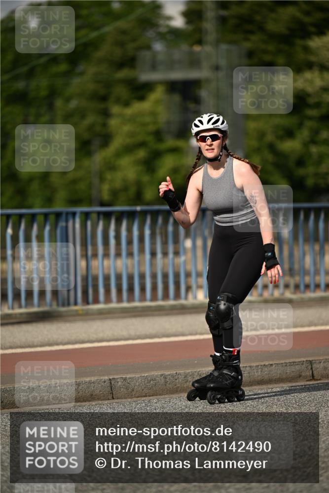 29.06.2025 - hella hamburg halbmarathon Dr. Thomas Lammeyer http://msf.ph/oto/8142490 29.06.2025 09:10:50 Kennedybrücke  meine-sportfotos.de