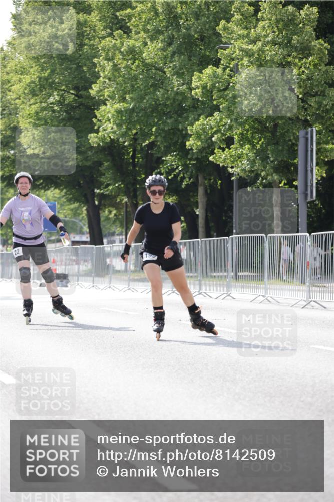 29.06.2025 - hella hamburg halbmarathon Jannik Wohlers http://msf.ph/oto/8142509 29.06.2025 09:05:54 Lombardsbrücke  meine-sportfotos.de