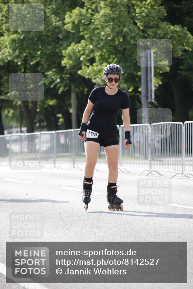 29.06.2025 - hella hamburg halbmarathon Jannik Wohlers http://msf.ph/oto/8142527 29.06.2025 09:05:55 Lombardsbrücke  meine-sportfotos.de