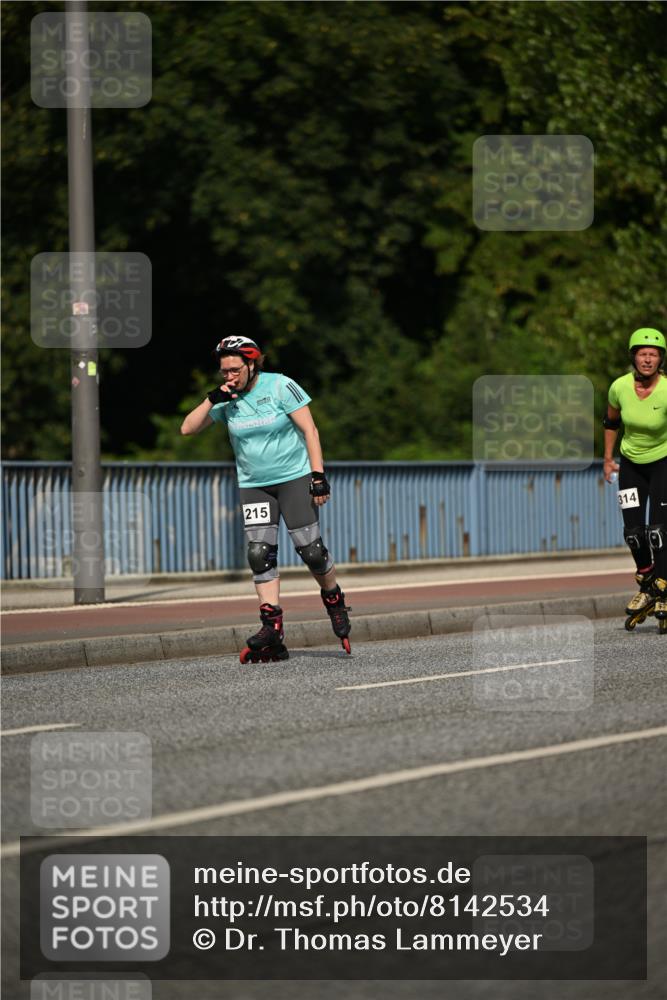 29.06.2025 - hella hamburg halbmarathon Dr. Thomas Lammeyer http://msf.ph/oto/8142534 29.06.2025 09:10:56 Kennedybrücke  meine-sportfotos.de