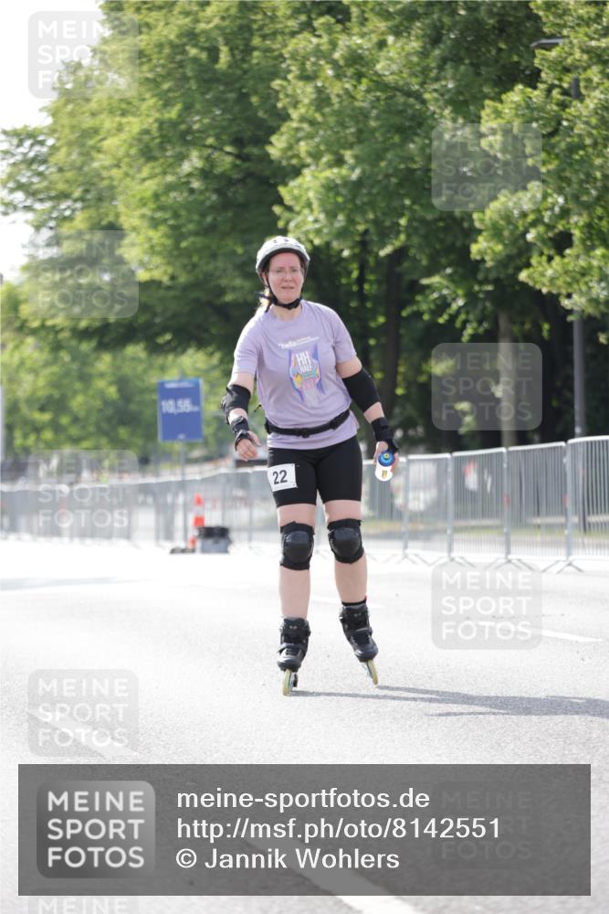 29.06.2025 - hella hamburg halbmarathon Jannik Wohlers http://msf.ph/oto/8142551 29.06.2025 09:05:56 Lombardsbrücke  meine-sportfotos.de