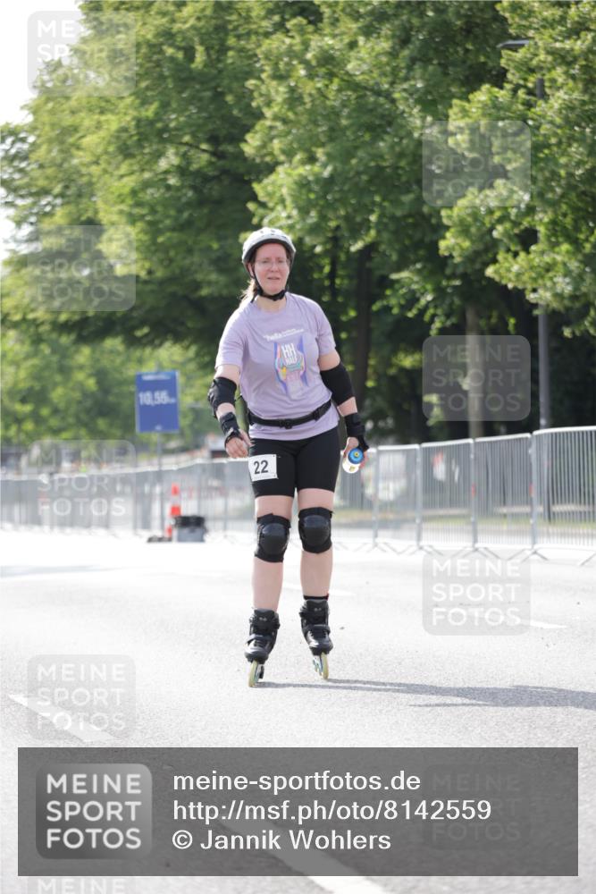 29.06.2025 - hella hamburg halbmarathon Jannik Wohlers http://msf.ph/oto/8142559 29.06.2025 09:05:56 Lombardsbrücke  meine-sportfotos.de