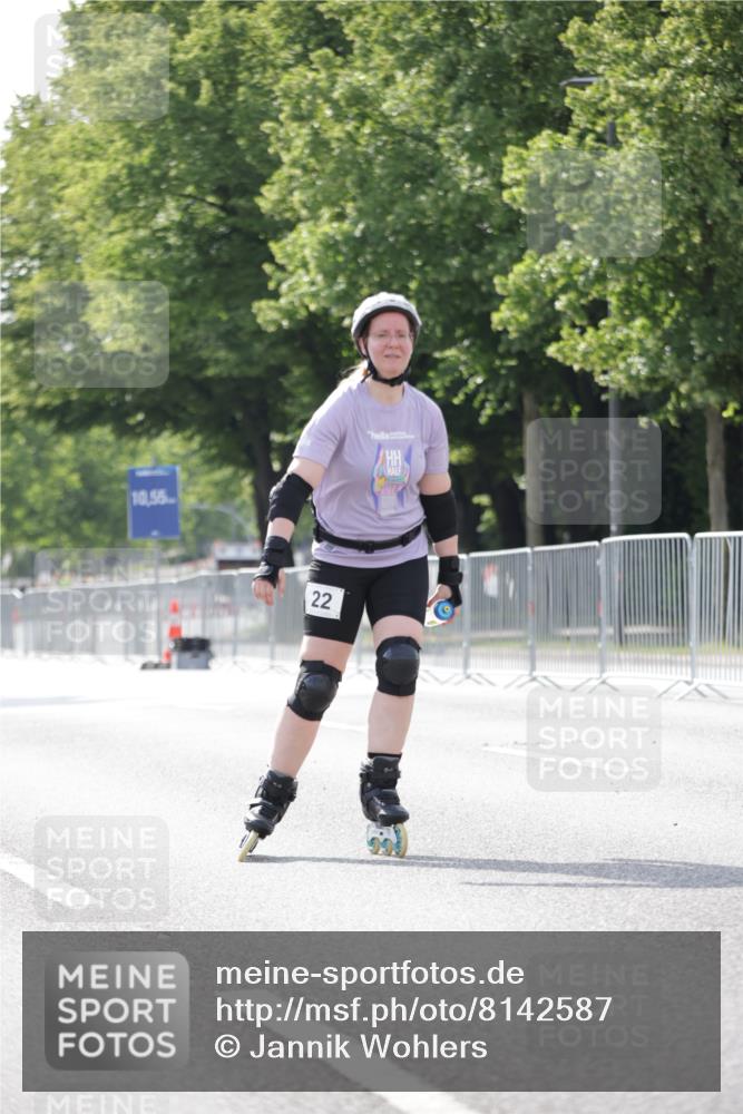 29.06.2025 - hella hamburg halbmarathon Jannik Wohlers http://msf.ph/oto/8142587 29.06.2025 09:05:57 Lombardsbrücke  meine-sportfotos.de