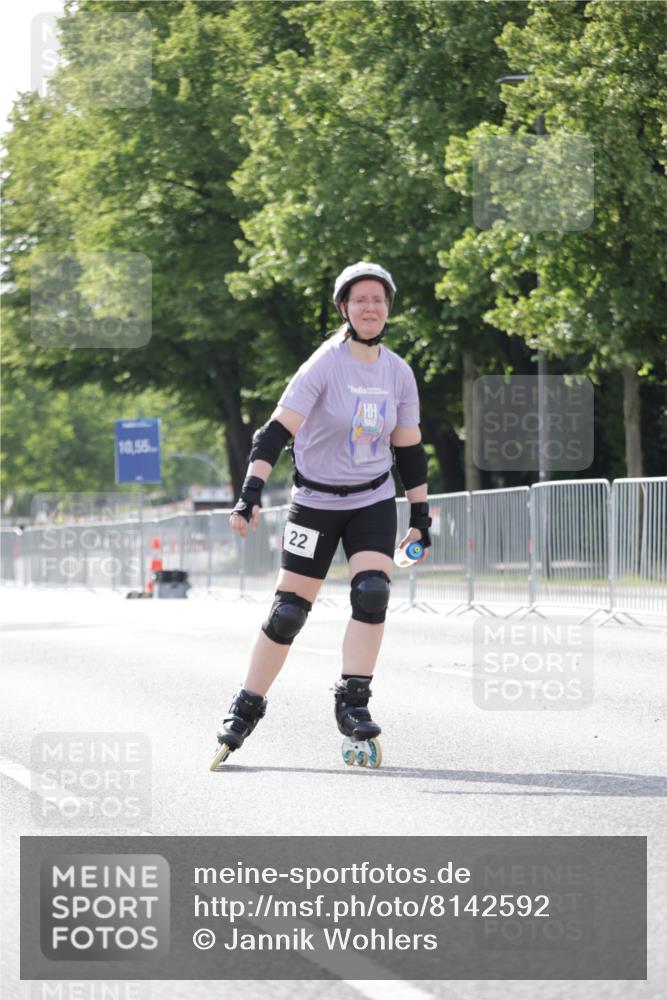 29.06.2025 - hella hamburg halbmarathon Jannik Wohlers http://msf.ph/oto/8142592 29.06.2025 09:05:57 Lombardsbrücke  meine-sportfotos.de