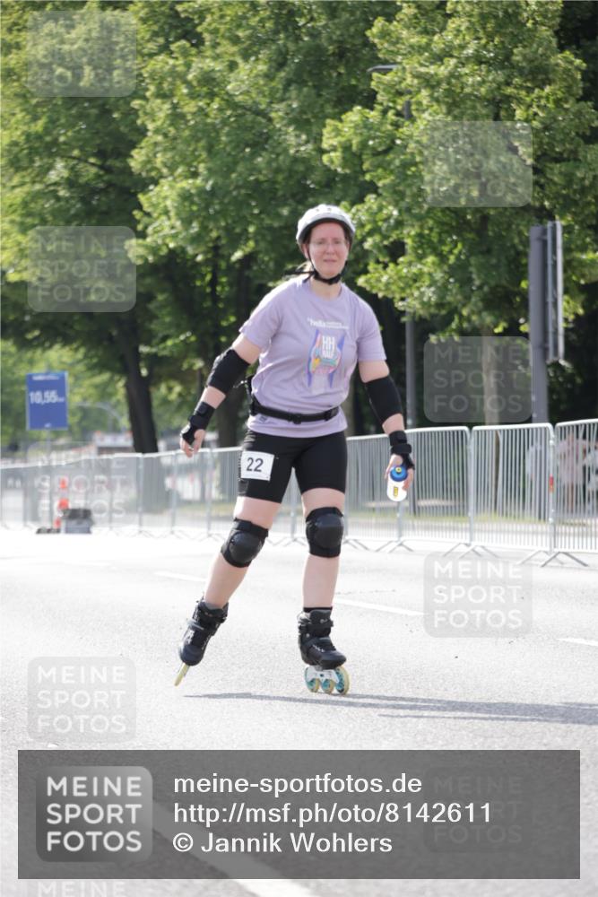 29.06.2025 - hella hamburg halbmarathon Jannik Wohlers http://msf.ph/oto/8142611 29.06.2025 09:05:57 Lombardsbrücke  meine-sportfotos.de