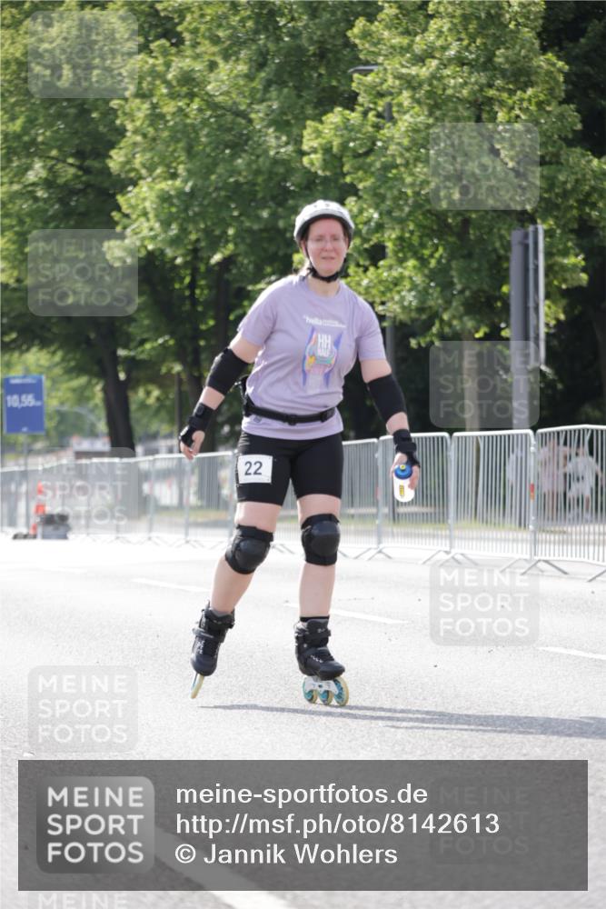 29.06.2025 - hella hamburg halbmarathon Jannik Wohlers http://msf.ph/oto/8142613 29.06.2025 09:05:57 Lombardsbrücke  meine-sportfotos.de
