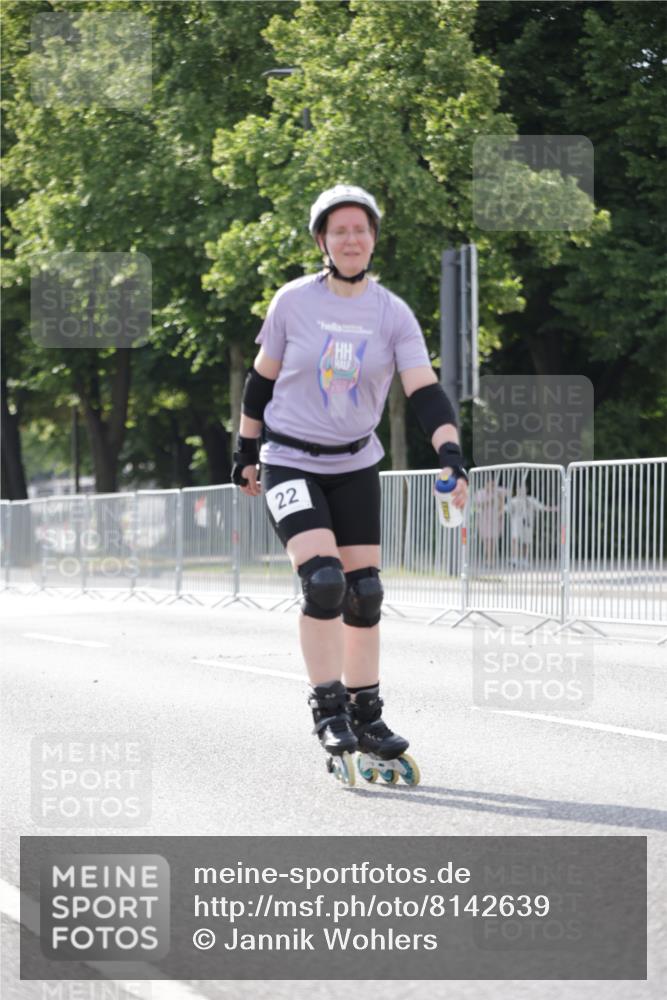 29.06.2025 - hella hamburg halbmarathon Jannik Wohlers http://msf.ph/oto/8142639 29.06.2025 09:05:57 Lombardsbrücke  meine-sportfotos.de
