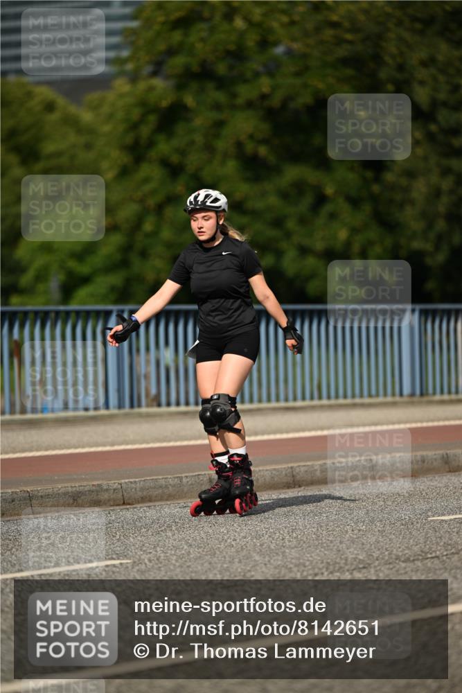 29.06.2025 - hella hamburg halbmarathon Dr. Thomas Lammeyer http://msf.ph/oto/8142651 29.06.2025 09:11:00 Kennedybrücke  meine-sportfotos.de