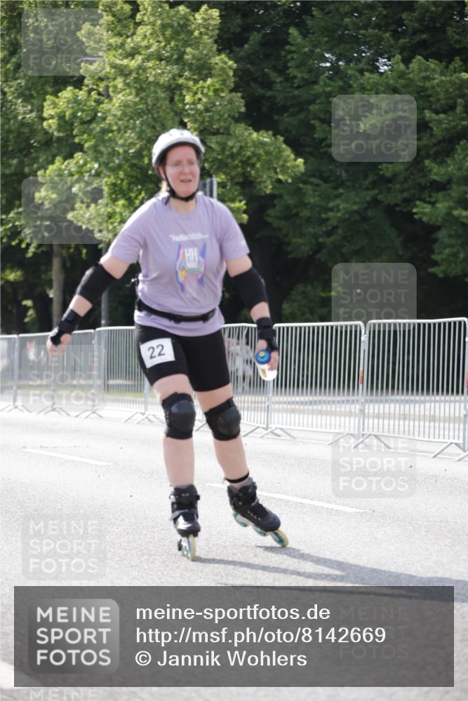 29.06.2025 - hella hamburg halbmarathon Jannik Wohlers http://msf.ph/oto/8142669 29.06.2025 09:05:57 Lombardsbrücke  meine-sportfotos.de