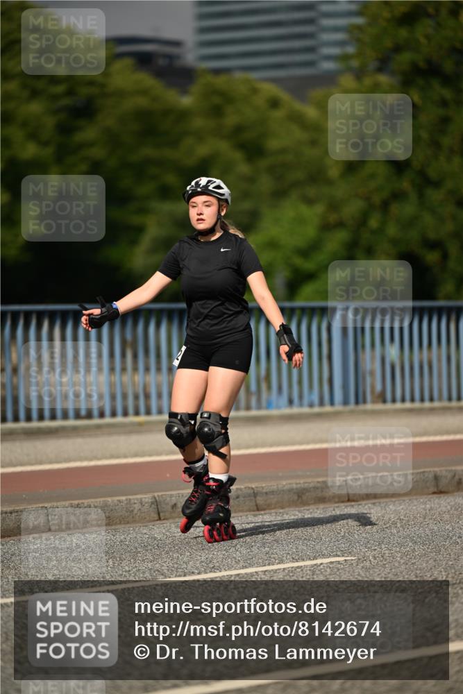 29.06.2025 - hella hamburg halbmarathon Dr. Thomas Lammeyer http://msf.ph/oto/8142674 29.06.2025 09:11:01 Kennedybrücke  meine-sportfotos.de