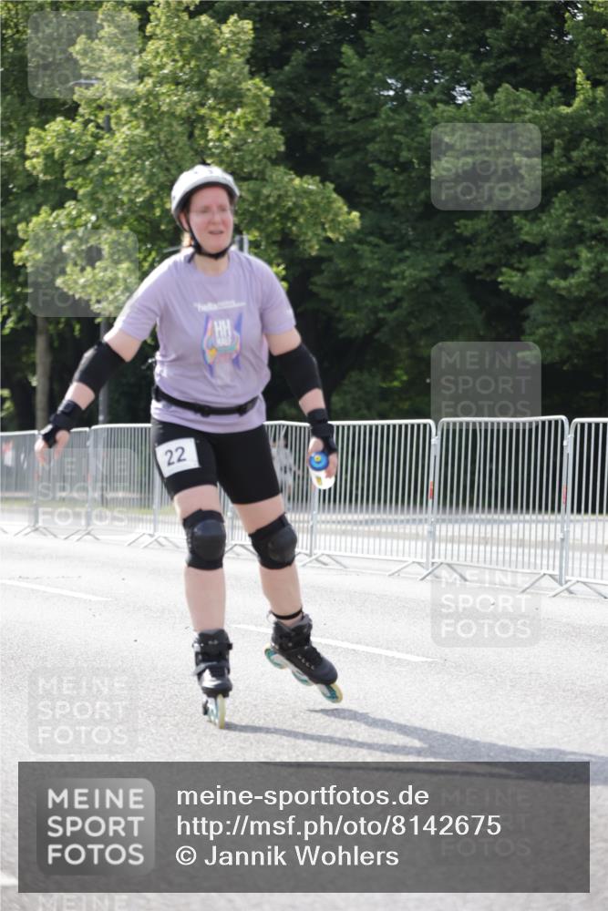 29.06.2025 - hella hamburg halbmarathon Jannik Wohlers http://msf.ph/oto/8142675 29.06.2025 09:05:57 Lombardsbrücke  meine-sportfotos.de