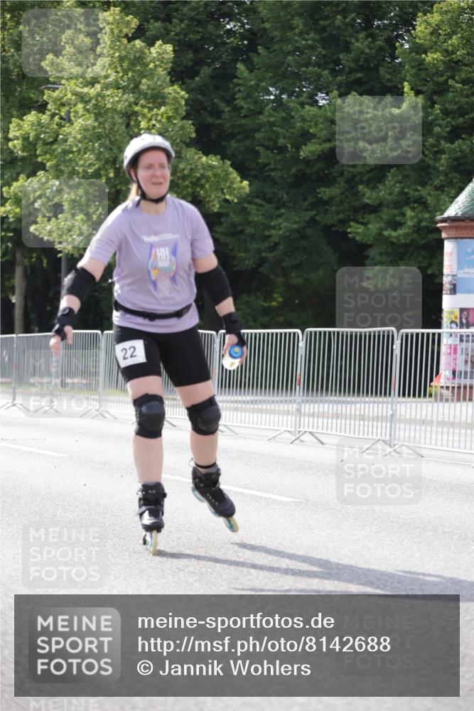 29.06.2025 - hella hamburg halbmarathon Jannik Wohlers http://msf.ph/oto/8142688 29.06.2025 09:05:58 Lombardsbrücke  meine-sportfotos.de