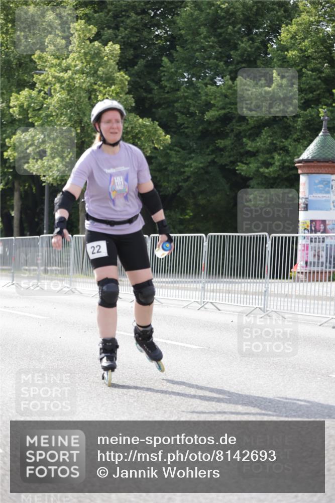 29.06.2025 - hella hamburg halbmarathon Jannik Wohlers http://msf.ph/oto/8142693 29.06.2025 09:05:58 Lombardsbrücke  meine-sportfotos.de