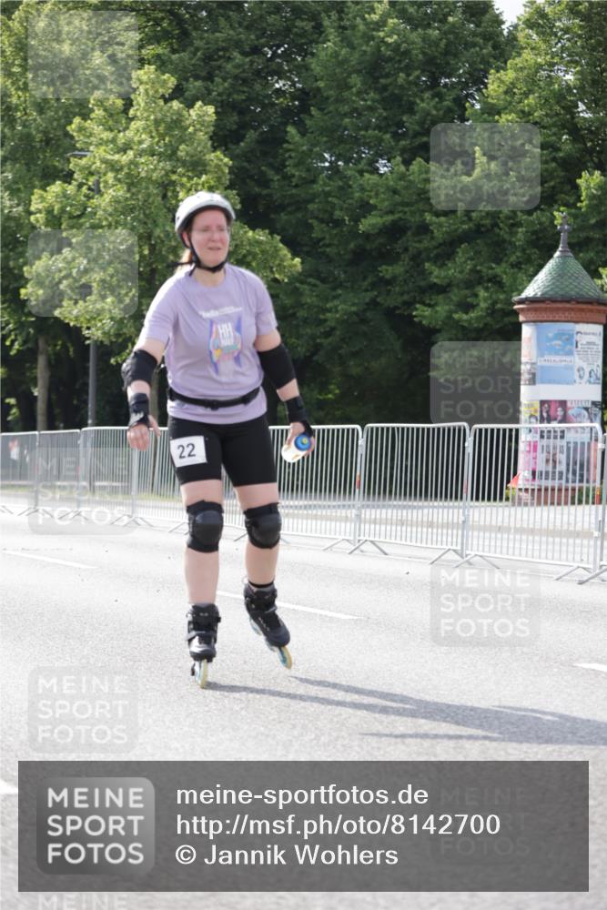 29.06.2025 - hella hamburg halbmarathon Jannik Wohlers http://msf.ph/oto/8142700 29.06.2025 09:05:58 Lombardsbrücke  meine-sportfotos.de