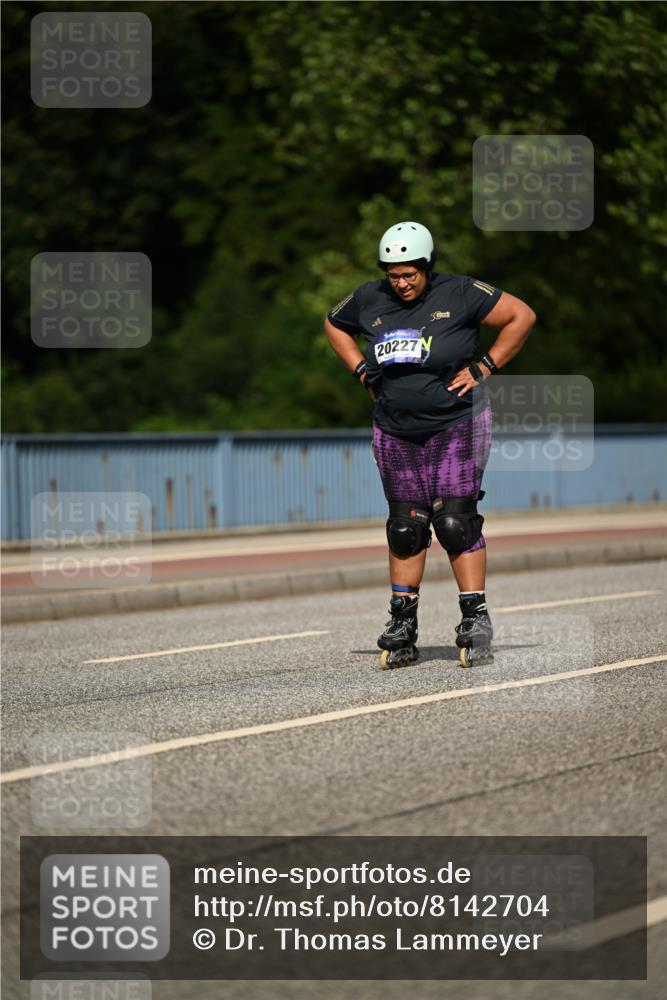 29.06.2025 - hella hamburg halbmarathon Dr. Thomas Lammeyer http://msf.ph/oto/8142704 29.06.2025 09:11:28 Kennedybrücke  meine-sportfotos.de