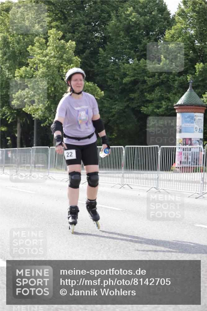 29.06.2025 - hella hamburg halbmarathon Jannik Wohlers http://msf.ph/oto/8142705 29.06.2025 09:05:58 Lombardsbrücke  meine-sportfotos.de