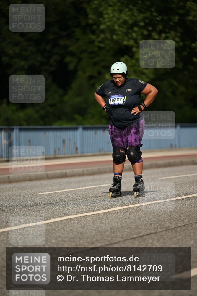 29.06.2025 - hella hamburg halbmarathon Dr. Thomas Lammeyer http://msf.ph/oto/8142709 29.06.2025 09:11:28 Kennedybrücke  meine-sportfotos.de