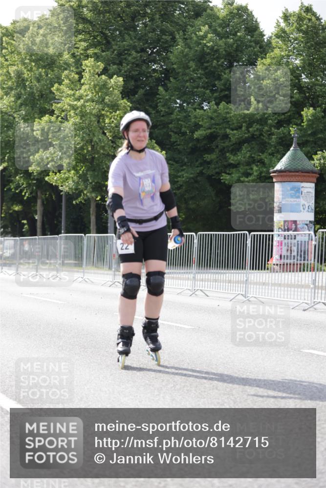 29.06.2025 - hella hamburg halbmarathon Jannik Wohlers http://msf.ph/oto/8142715 29.06.2025 09:05:58 Lombardsbrücke  meine-sportfotos.de
