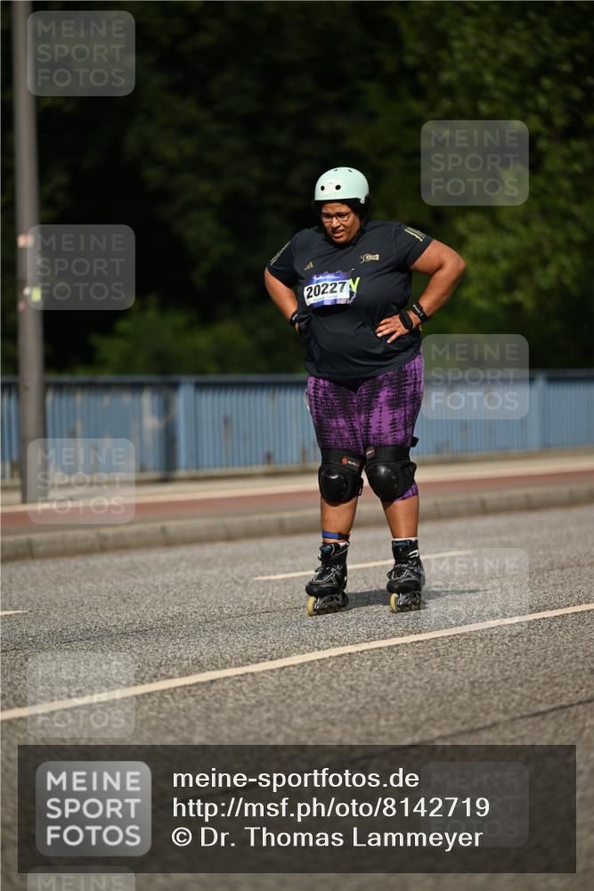 29.06.2025 - hella hamburg halbmarathon Dr. Thomas Lammeyer http://msf.ph/oto/8142719 29.06.2025 09:11:29 Kennedybrücke  meine-sportfotos.de