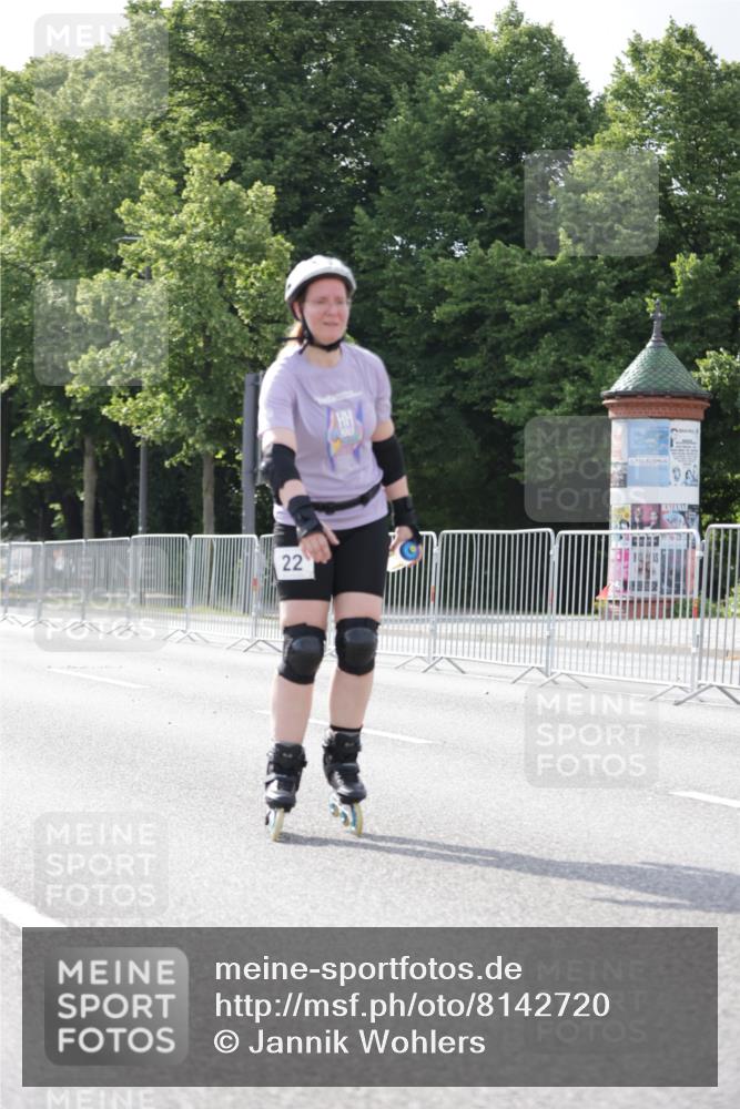 29.06.2025 - hella hamburg halbmarathon Jannik Wohlers http://msf.ph/oto/8142720 29.06.2025 09:05:58 Lombardsbrücke  meine-sportfotos.de