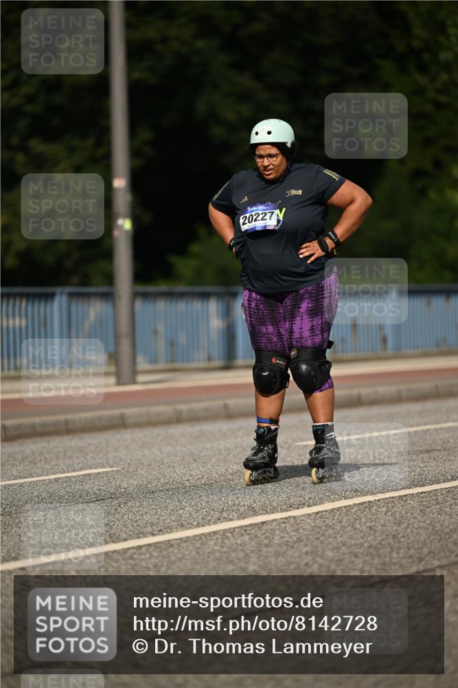 29.06.2025 - hella hamburg halbmarathon Dr. Thomas Lammeyer http://msf.ph/oto/8142728 29.06.2025 09:11:29 Kennedybrücke  meine-sportfotos.de
