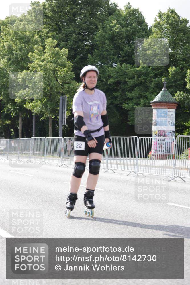 29.06.2025 - hella hamburg halbmarathon Jannik Wohlers http://msf.ph/oto/8142730 29.06.2025 09:05:58 Lombardsbrücke  meine-sportfotos.de
