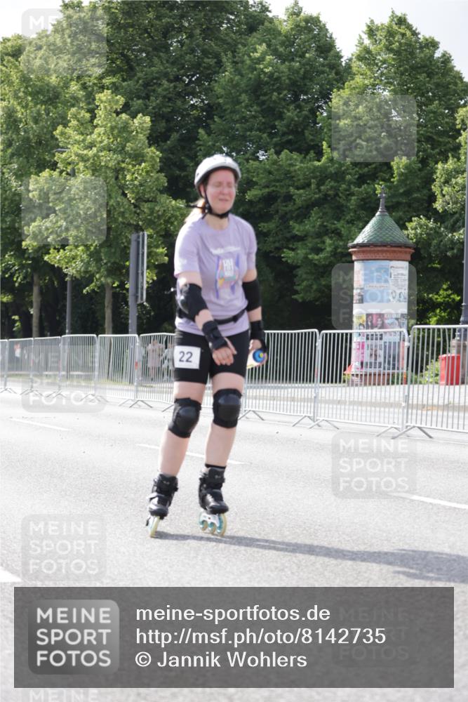 29.06.2025 - hella hamburg halbmarathon Jannik Wohlers http://msf.ph/oto/8142735 29.06.2025 09:05:58 Lombardsbrücke  meine-sportfotos.de