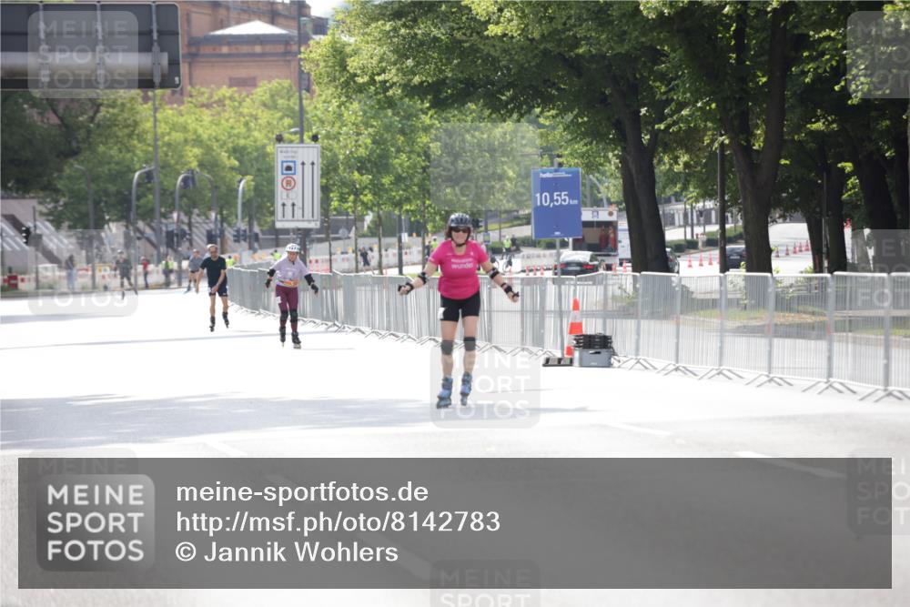 29.06.2025 - hella hamburg halbmarathon Jannik Wohlers http://msf.ph/oto/8142783 29.06.2025 09:06:29 Lombardsbrücke  meine-sportfotos.de