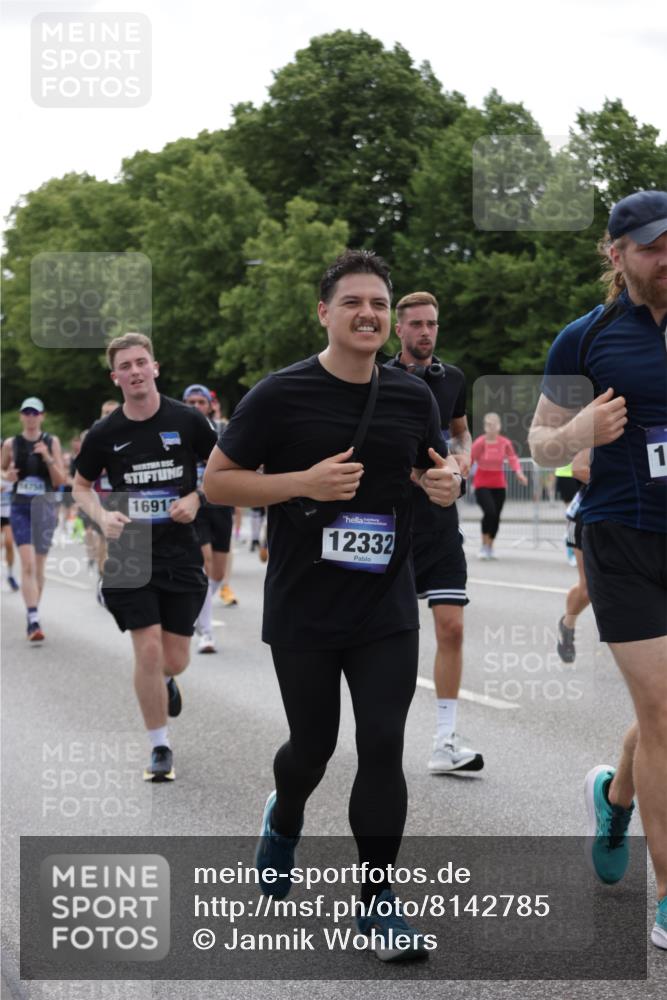 29.06.2025 - hella hamburg halbmarathon Jannik Wohlers http://msf.ph/oto/8142785 29.06.2025 10:44:47 Lombardsbrücke 1024, 1685, 1798, 2007, 2779, 3160, 3164, 3879, 3993, 4099, 4102, 4186, 4337, 4504, 4820, 4851, 5099, 5108, 5190, 5636, 6509, 6763, 6788, 6980, 7699, 7912, 8594, 8605, 8762, 8907, 10562, 10566, 11119, 11314, 11393, 11473, 11474, 12198, 12332, 12334, 12394, 12415, 12793, 12856, 12905, 13555, 14002, 14185, 14410, 14513, 14758, 14777, 15011, 15450, 15458, 15750, 15751, 15998, 17521, 18084, 18230, 18294 meine-sportfotos.de