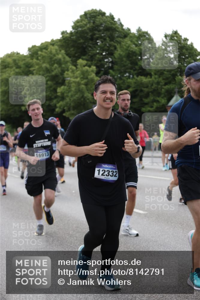 29.06.2025 - hella hamburg halbmarathon Jannik Wohlers http://msf.ph/oto/8142791 29.06.2025 10:44:47 Lombardsbrücke 1024, 1685, 1798, 2007, 2779, 3160, 3164, 3879, 3993, 4099, 4102, 4186, 4337, 4504, 4820, 4851, 5099, 5108, 5190, 5636, 6509, 6763, 6788, 6980, 7699, 7912, 8594, 8605, 8762, 8907, 10562, 10566, 11119, 11314, 11393, 11473, 11474, 12198, 12332, 12334, 12394, 12415, 12793, 12856, 12905, 13555, 14002, 14185, 14410, 14513, 14758, 14777, 15011, 15450, 15458, 15750, 15751, 15998, 17521, 18084, 18230, 18294 meine-sportfotos.de